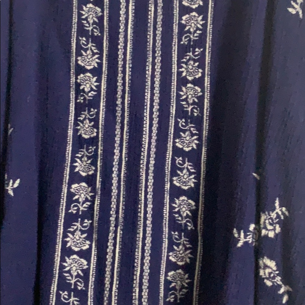 Blouse - Picture 2 of 7